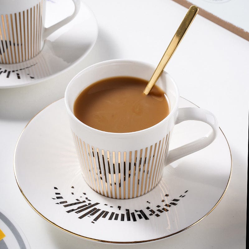 MirrorCupper™ – Coffee Mug for Style-conscious Connoisseurs
