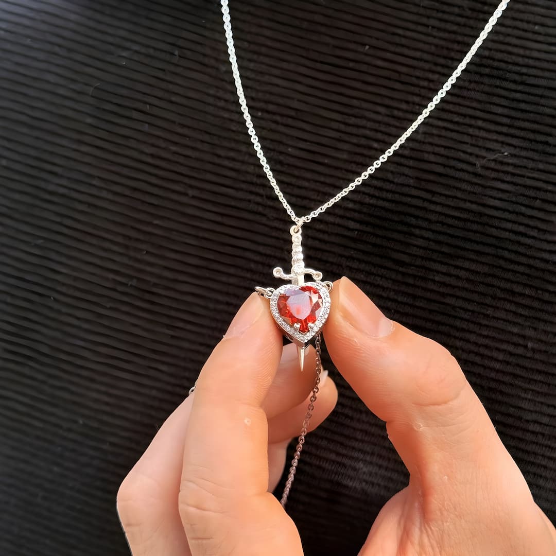 HeartRock™ – Gothic Necklace