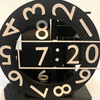 TriaxClock™ – Retro triple-axis numeric clock