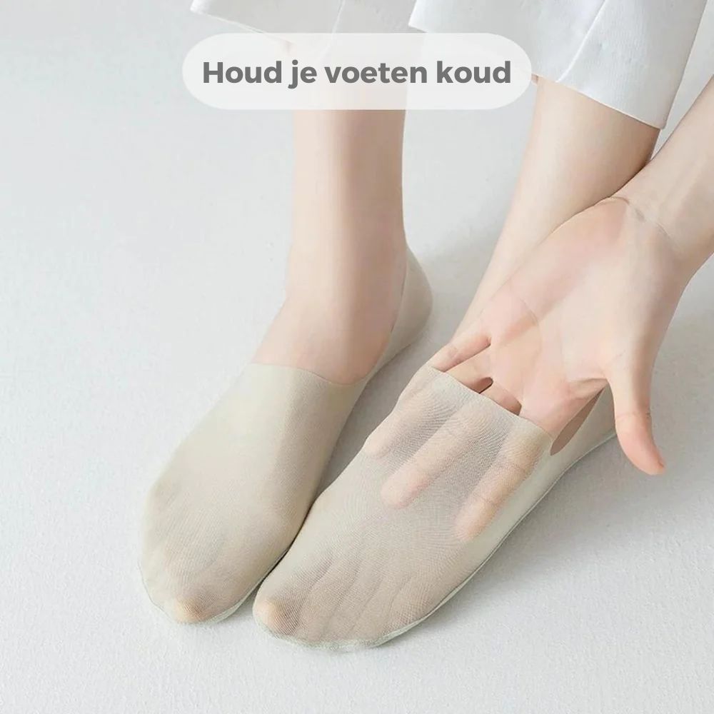 2+3 Free | StrideCool™ – Invisible socks made from Ice Silk