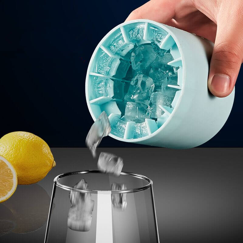 1+1 Free | IceFrozen™ – Portable Silicone Ice Cube Maker with Lid