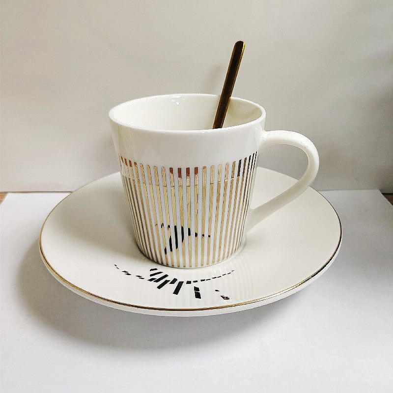 MirrorCupper™ – Coffee Mug for Style-conscious Connoisseurs