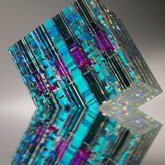 ChromaCube™ – Handcrafted Optical glass Art Cube