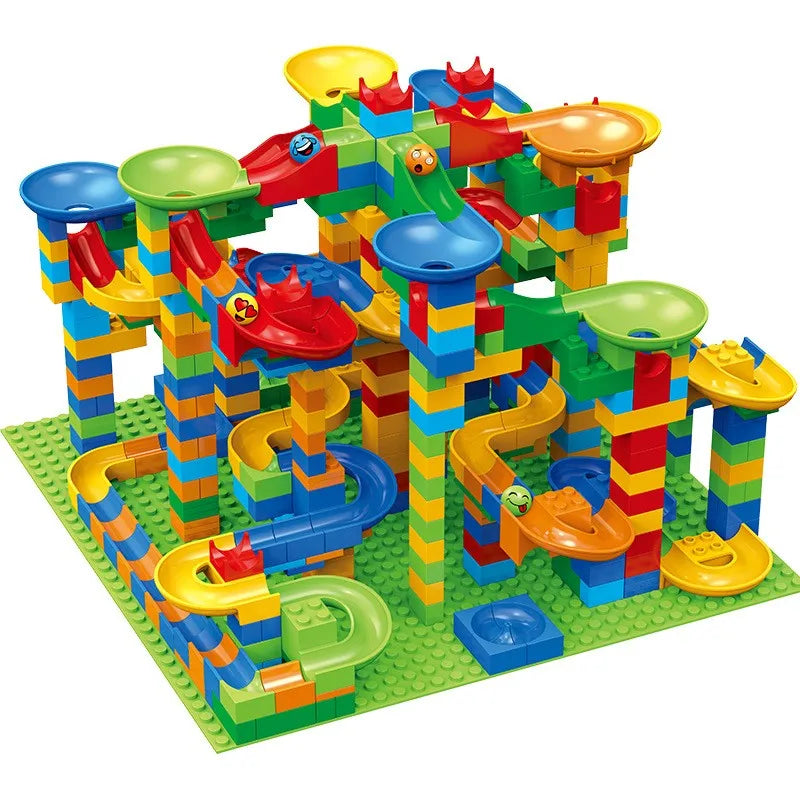MazeBuilder™ – DIY Toy for building Marble Runs